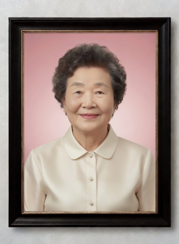 블라우스 영정사진